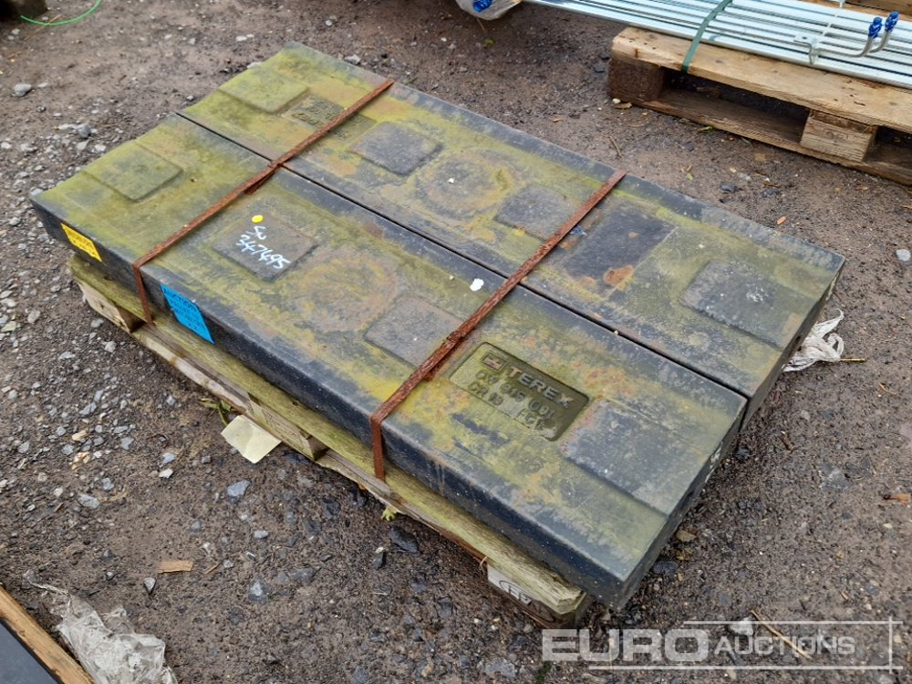 Terex Tp550 Chrome Blow Bars - Construction equipment: picture 1 Terex Tp550 Chrome Blow Bars - Construction equipment: picture 1