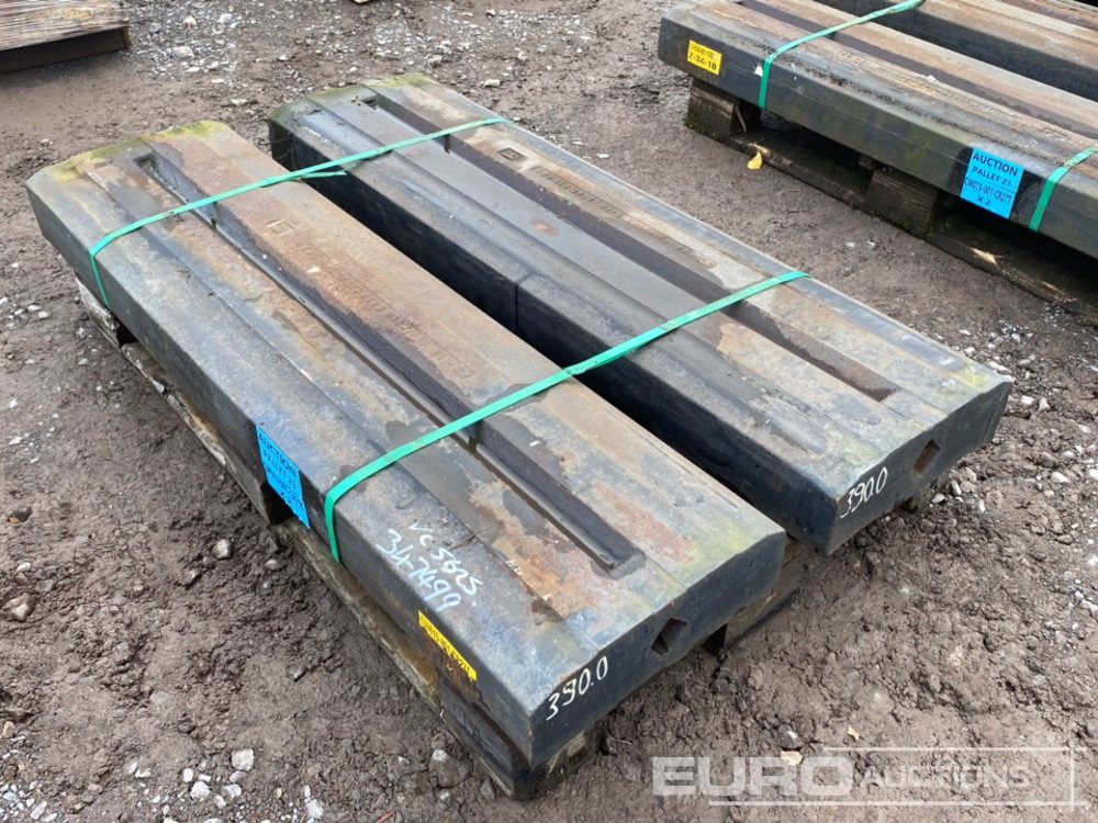 Terex Tp550 Chrome Blow Bars - Construction equipment: picture 2 Terex Tp550 Chrome Blow Bars - Construction equipment: picture 2