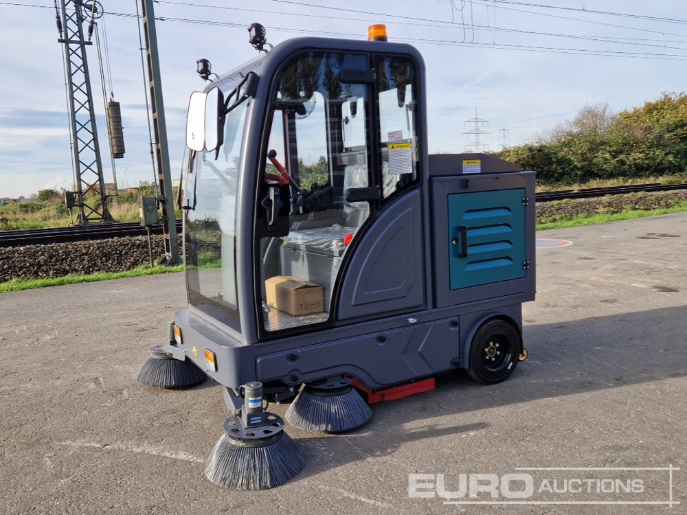 Unused 2025 Kaster VOL.2000 - Road sweeper: picture 1 Unused 2025 Kaster VOL.2000 - Road sweeper: picture 1