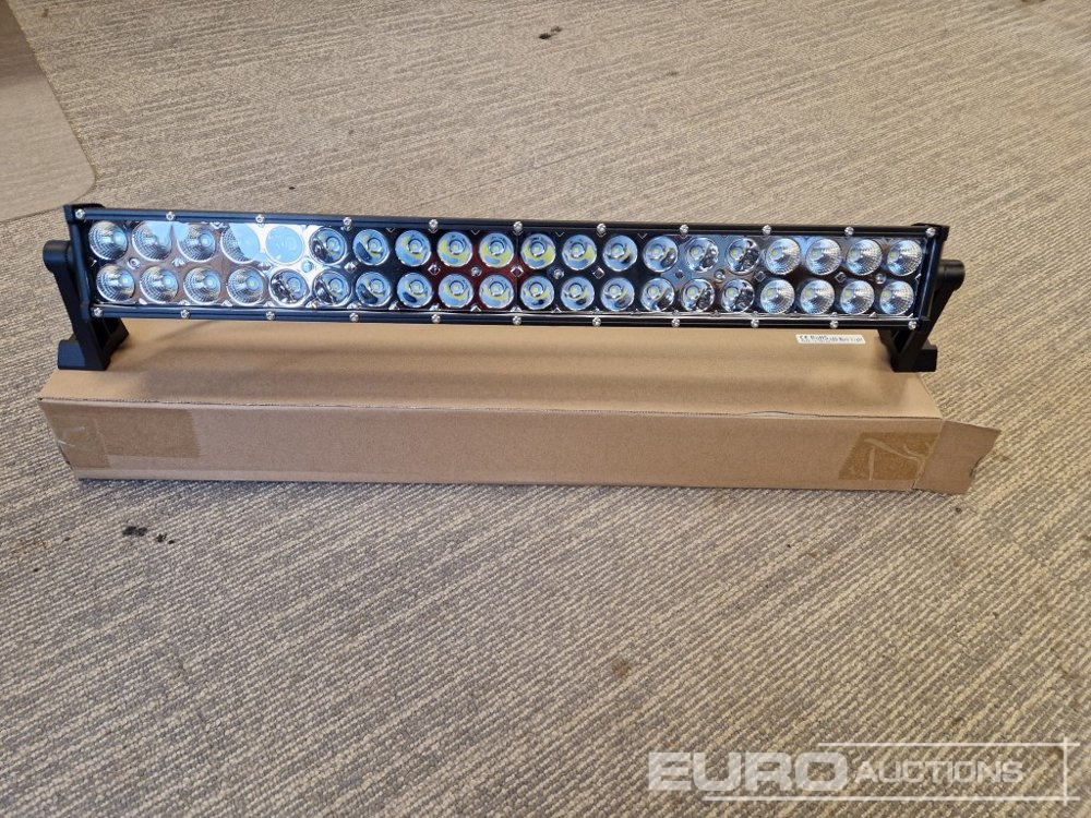 Unused 21.5" 120W Combo Beam LED Light Bar, Mounting Brackets, IP67 Waterproof - Workshop equipment: picture 4 Unused 21.5" 120W Combo Beam LED Light Bar, Mounting Brackets, IP67 Waterproof - Workshop equipment: picture 4