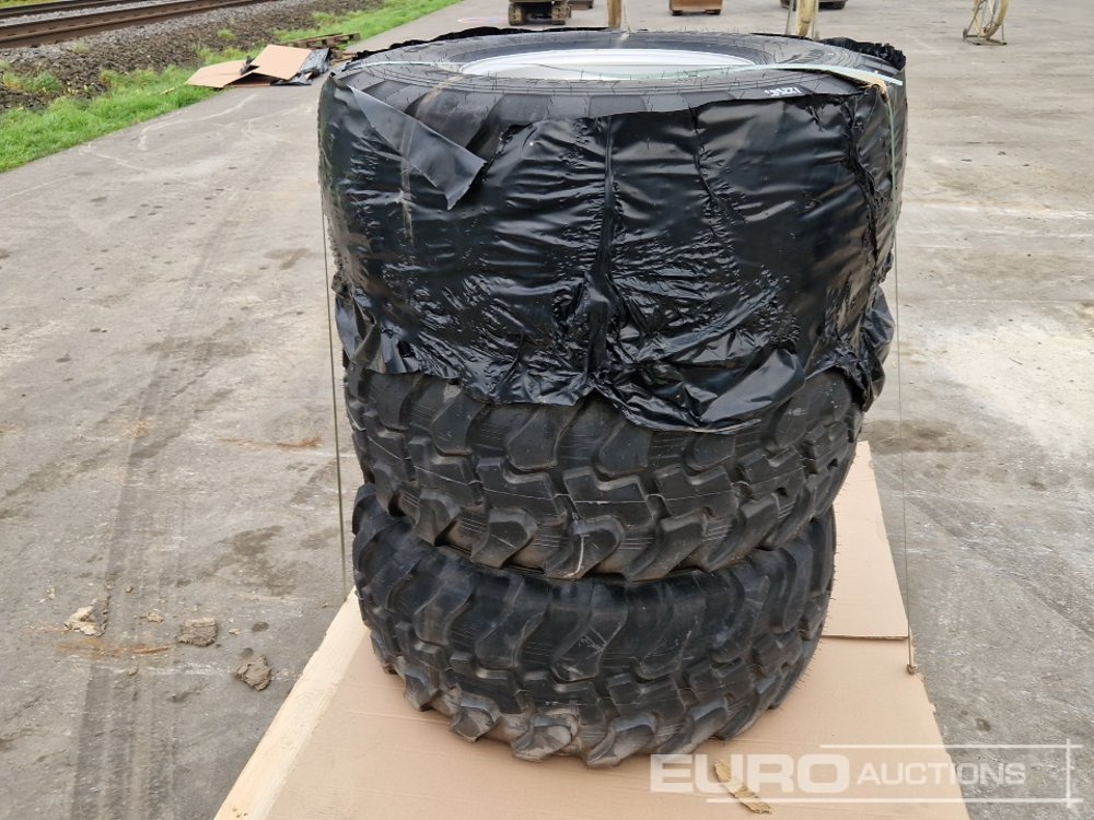 Unused Alliance 405/70R18 Tyres with Rims (4 of) - Tire: picture 1 Unused Alliance 405/70R18 Tyres with Rims (4 of) - Tire: picture 1