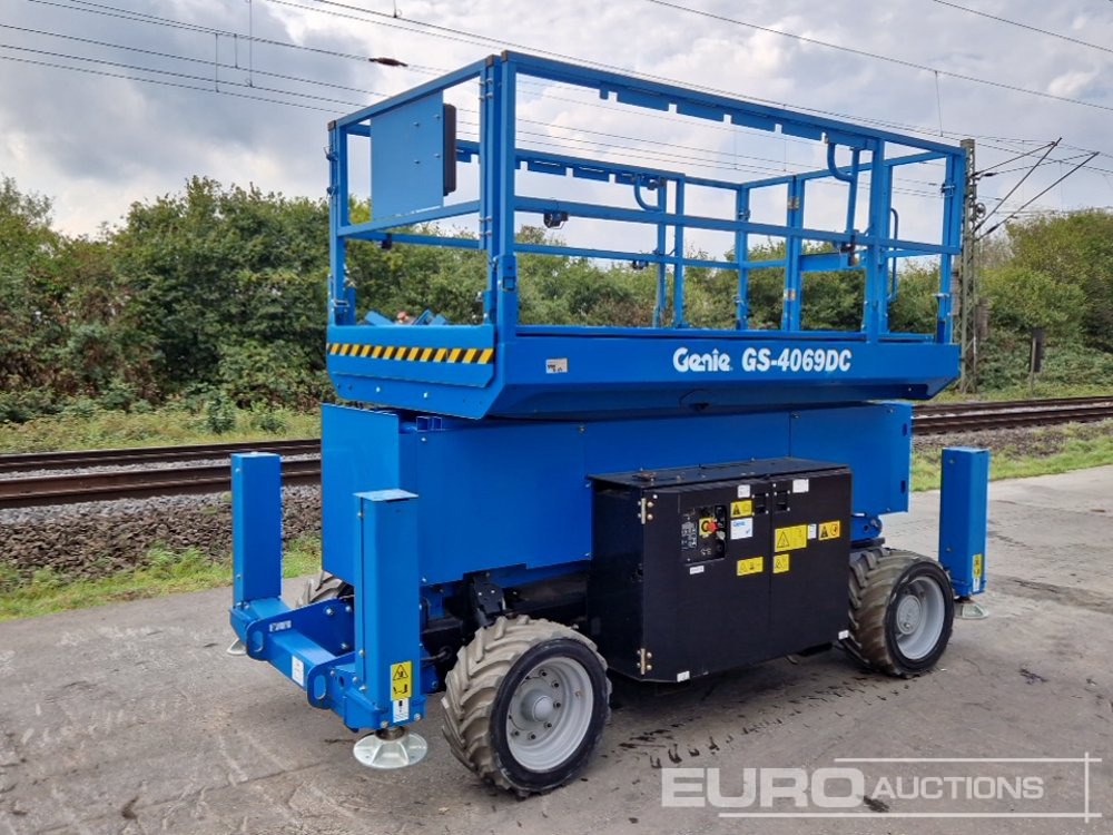 Unused Genie GS-4069DC - Aerial platform: picture 1 Unused Genie GS-4069DC - Aerial platform: picture 1