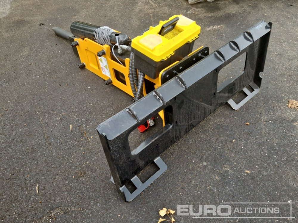 Unused Hydraulic Breaker to suit Skidsteer - Hydraulic hammer: picture 2 Unused Hydraulic Breaker to suit Skidsteer - Hydraulic hammer: picture 2