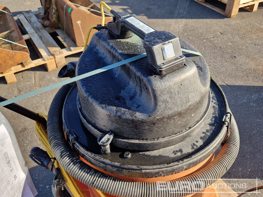 Construction equipment Wet & Dry Vacuum Cleaner (3 of): picture 6
