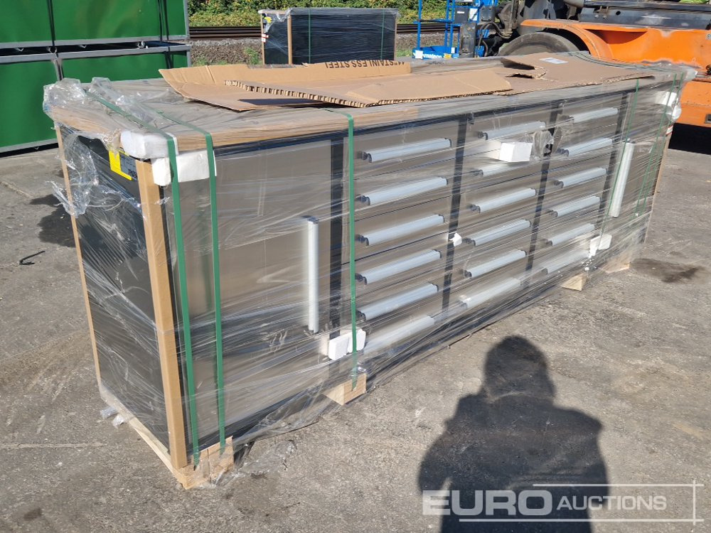 Workbench, Tool Cabinet - Workshop equipment: picture 4 Workbench, Tool Cabinet - Workshop equipment: picture 4