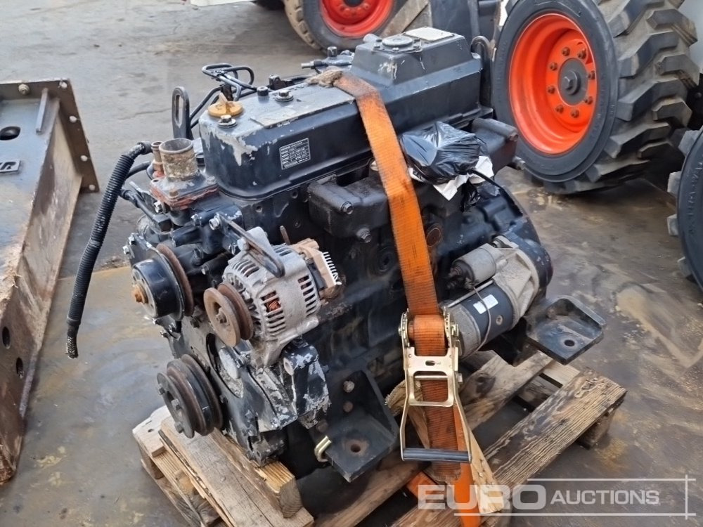 Yanmar 4TNV94L - Engine: picture 3 Yanmar 4TNV94L - Engine: picture 3