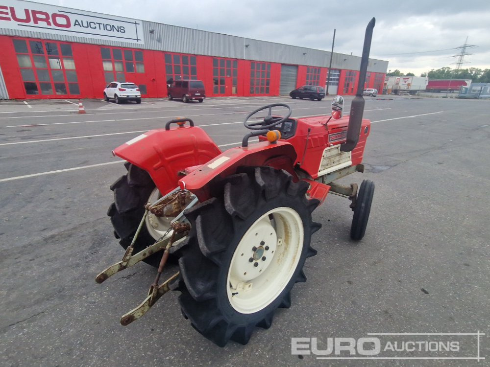 Yanmar YM2310 - Compact tractor: picture 5 Yanmar YM2310 - Compact tractor: picture 5