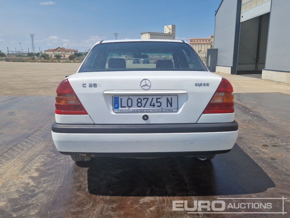 1995 Mercedes Benz C250 - Car: picture 4 1995 Mercedes Benz C250 - Car: picture 4