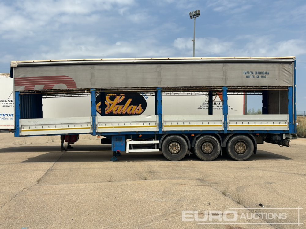 2004 Leciñena AR-13600 - Curtainsider semi-trailer: picture 2 2004 Leciñena AR-13600 - Curtainsider semi-trailer: picture 2