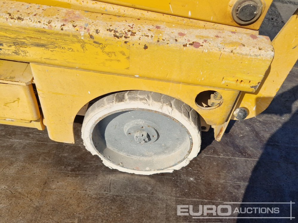 Aerial platform 2006 Haulotte Compact 8: picture 11 Aerial platform 2006 Haulotte Compact 8: picture 11