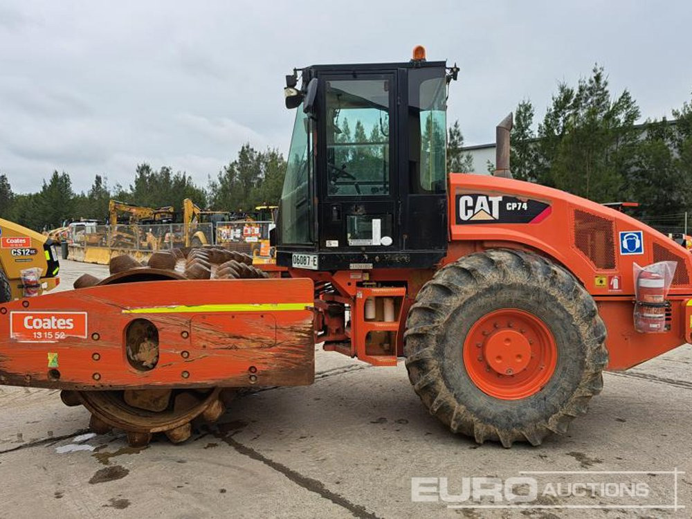 2011 CAT CP74 - Roller: picture 1 2011 CAT CP74 - Roller: picture 1