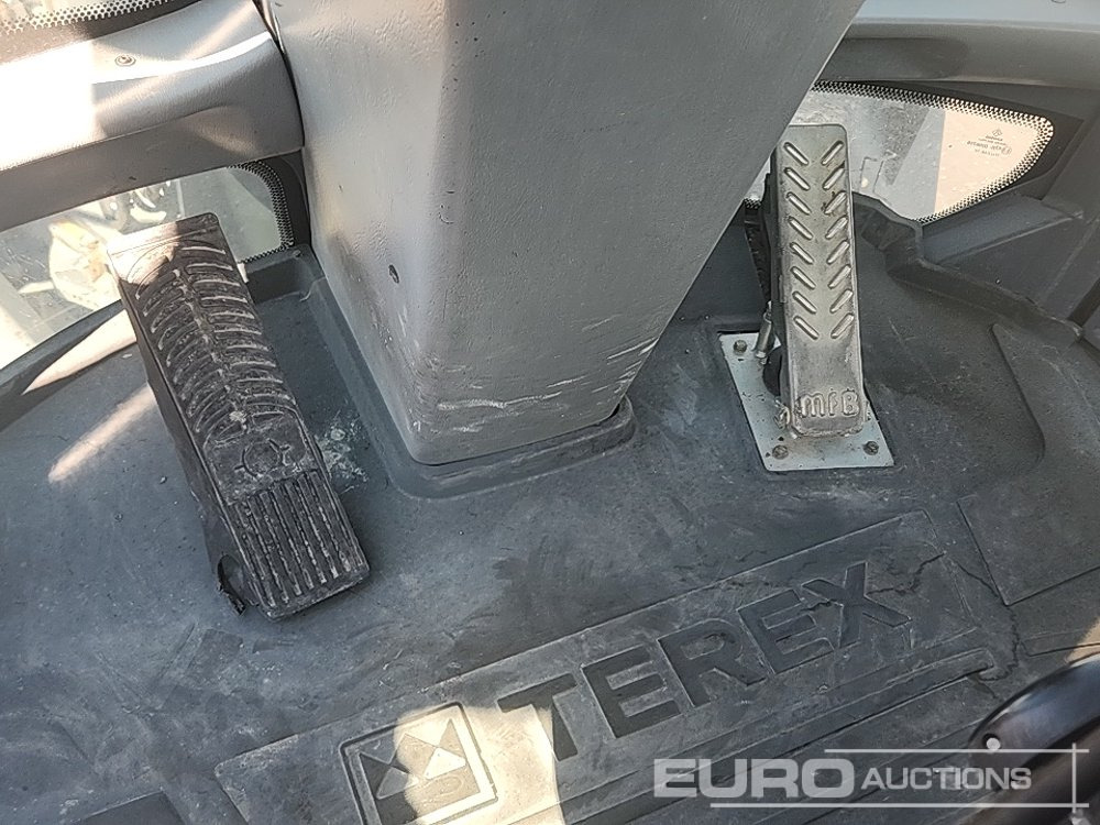 Wheel loader 2011 Terex TL70: picture 22