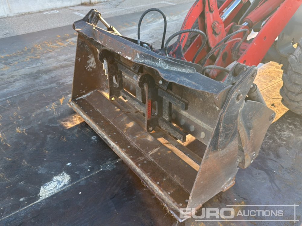 Wheel loader 2013 JCB 406 B: picture 16