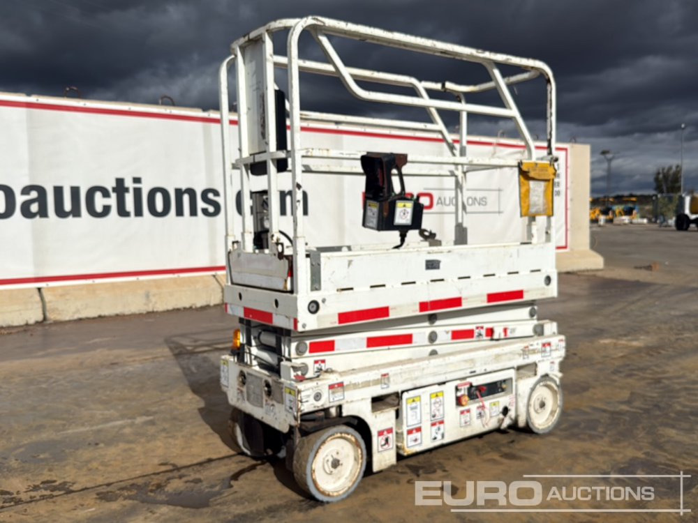 2014 Haulotte Optimum 8 - Scissor lift: picture 1 2014 Haulotte Optimum 8 - Scissor lift: picture 1