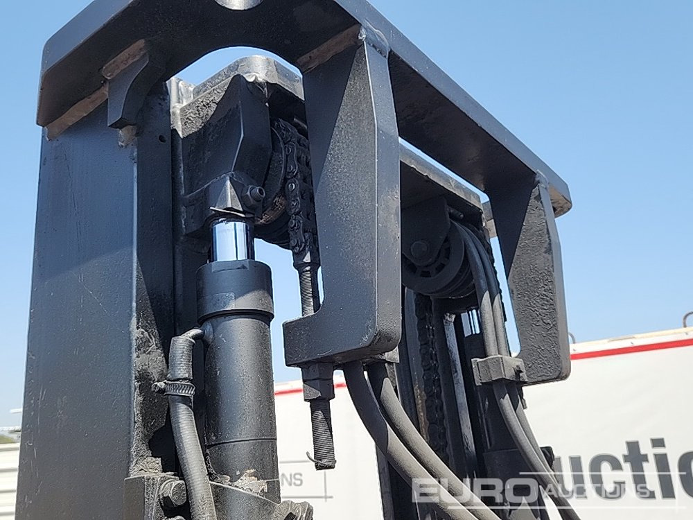 Forklift 2018 Hyundai 25D-9E: picture 18