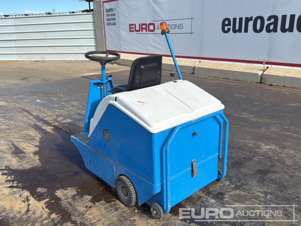 Fiorentini S28SH - Road sweeper: picture 3 Fiorentini S28SH - Road sweeper: picture 3