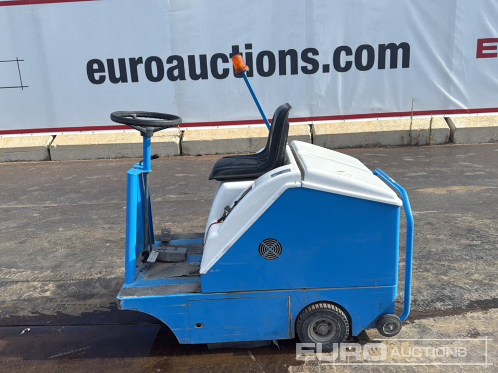 Fiorentini S28SH - Road sweeper: picture 2 Fiorentini S28SH - Road sweeper: picture 2