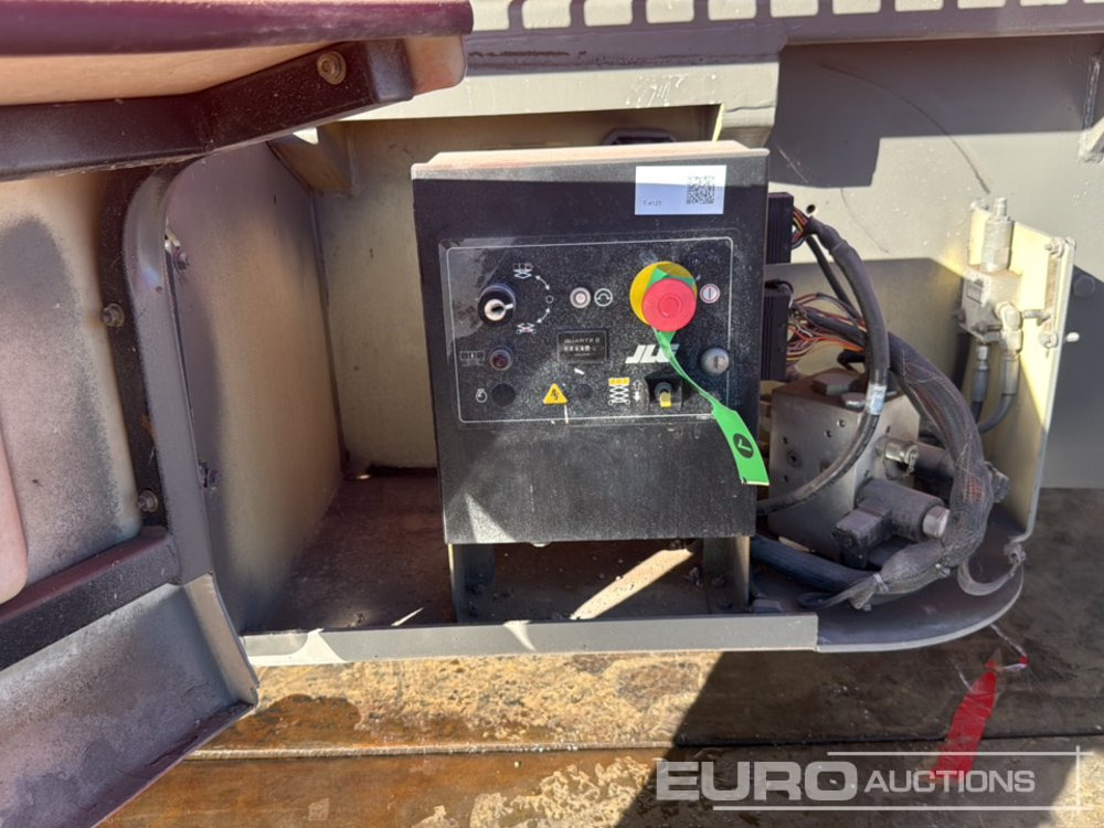 Scissor lift JLG 4069LE: picture 20