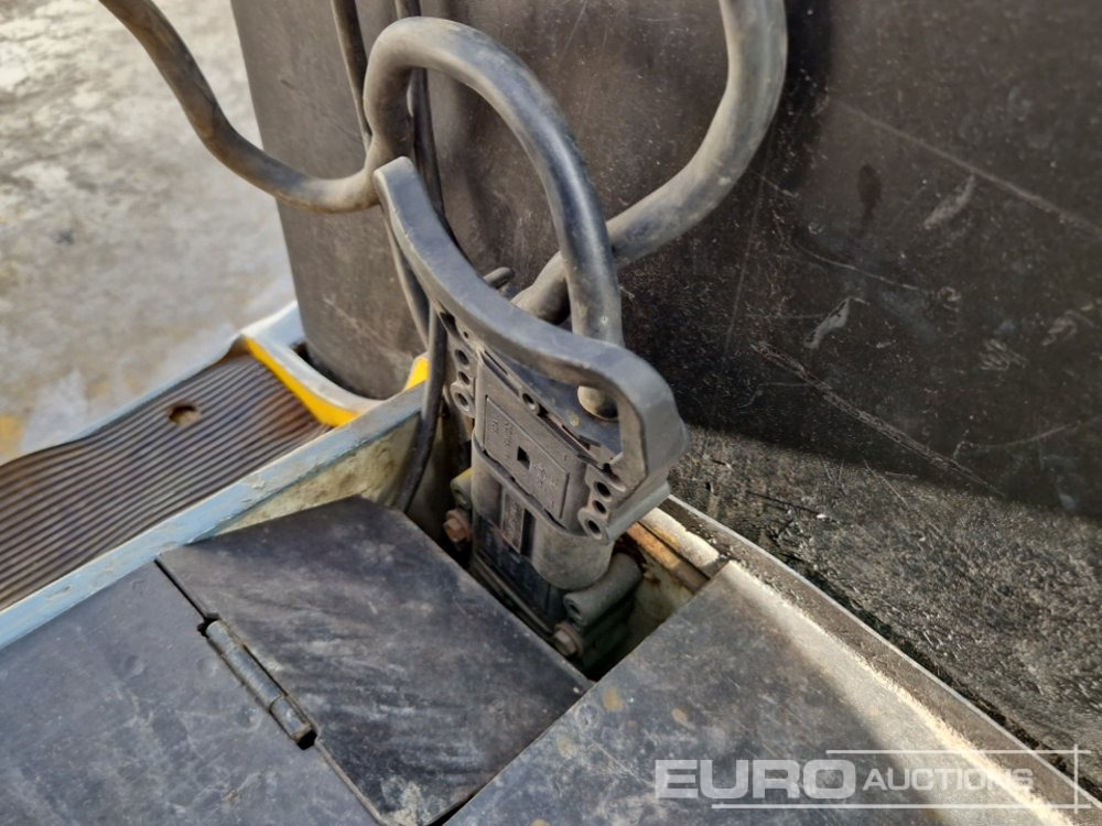 Forklift Komatsu FB10EX-7: picture 27