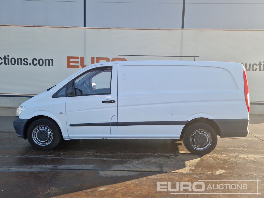 Mercedes Vito - Small van: picture 2 Mercedes Vito - Small van: picture 2