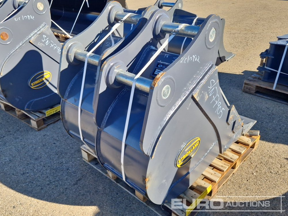 Strickland BT13 - Bucket: picture 4 Strickland BT13 - Bucket: picture 4