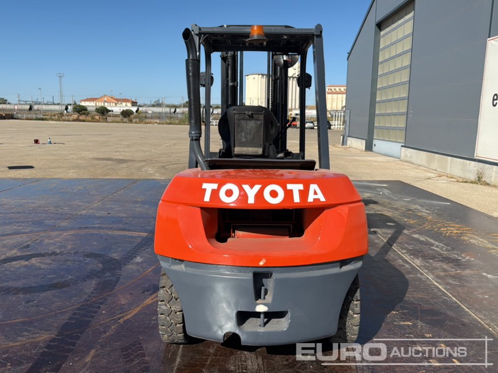 Toyota 42-7FD35 - Forklift: picture 4 Toyota 42-7FD35 - Forklift: picture 4