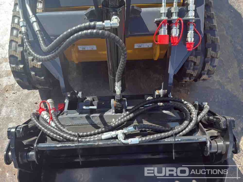 Skid steer loader Unused 2025 Infront YF380: picture 16