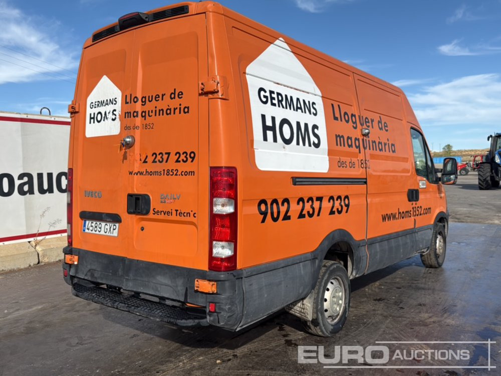 2010 Iveco Daily 35 S14 - Van: picture 5 2010 Iveco Daily 35 S14 - Van: picture 5