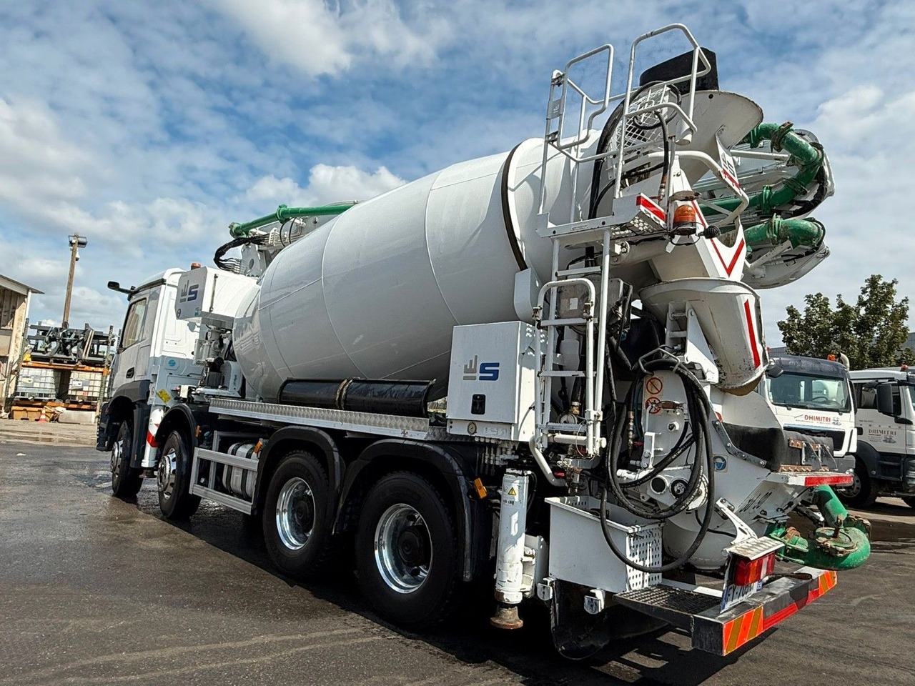 Mercedes-Benz 3246 - Concrete mixer truck: picture 4 Mercedes-Benz 3246 - Concrete mixer truck: picture 4