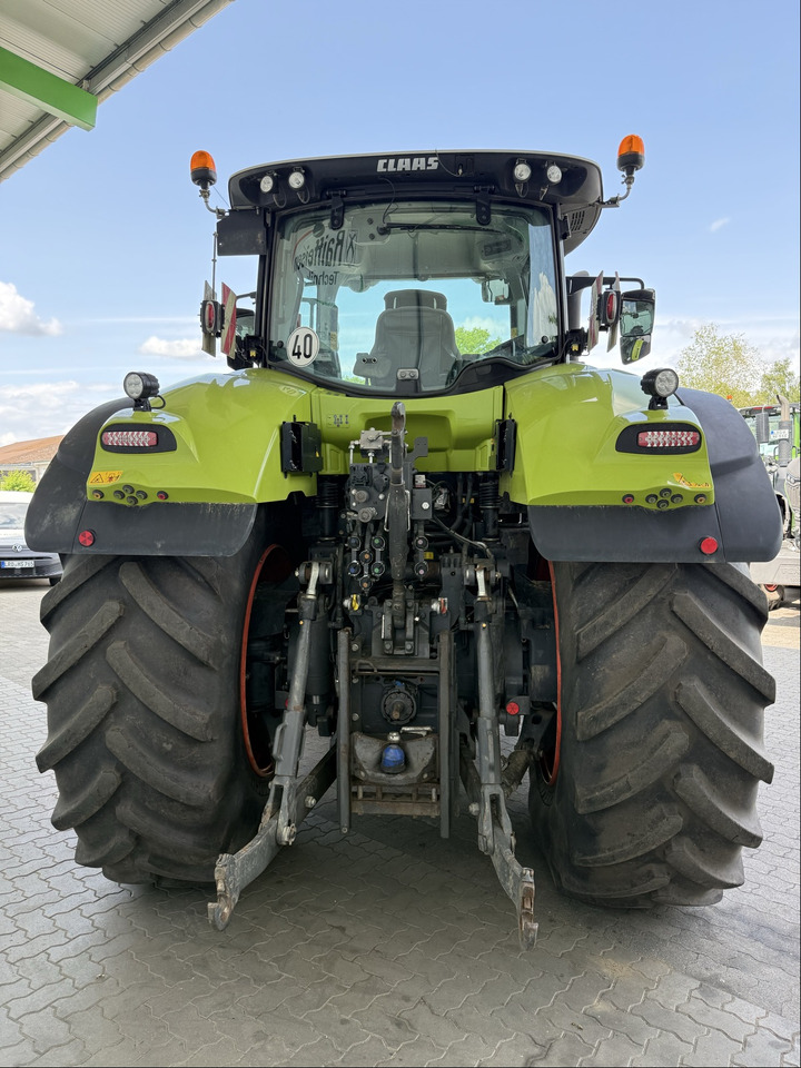 Farm tractor Claas Axion 960: picture 6