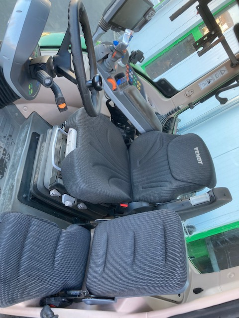 Fendt 718 Vario S4 Profi - Farm tractor: picture 5 Fendt 718 Vario S4 Profi - Farm tractor: picture 5