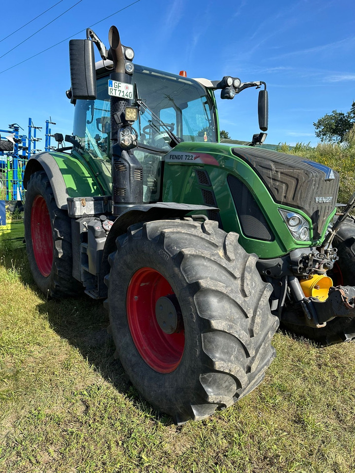 Fendt 718 Vario S4 ProfiPlus - Farm tractor: picture 3 Fendt 718 Vario S4 ProfiPlus - Farm tractor: picture 3