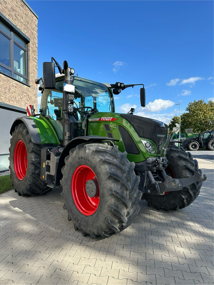 Fendt 724 Gen6 Profi Plus - Farm tractor: picture 5 Fendt 724 Gen6 Profi Plus - Farm tractor: picture 5