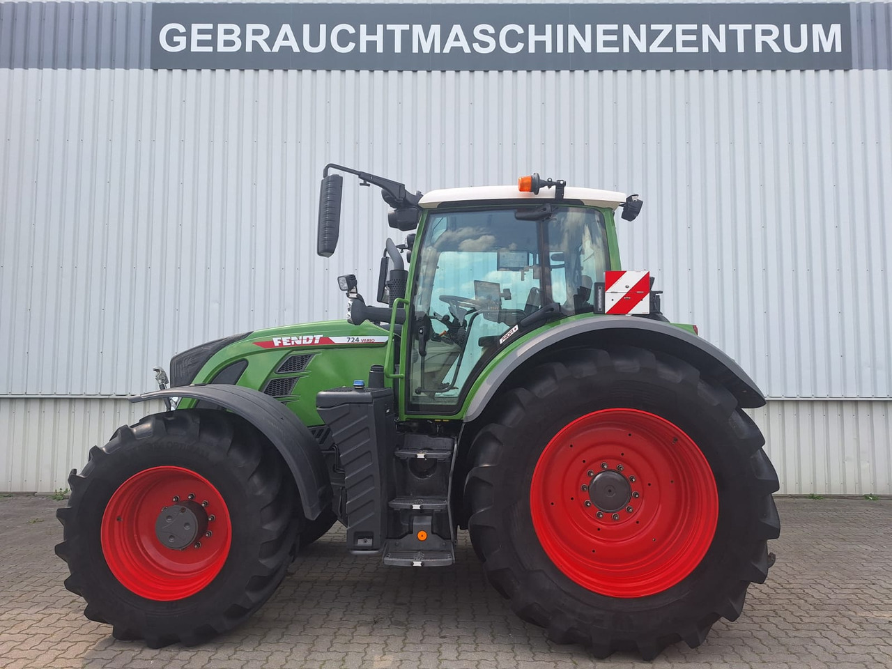 Fendt 724 Vario Gen6 Profi  Setting2 - Farm tractor: picture 1 Fendt 724 Vario Gen6 Profi  Setting2 - Farm tractor: picture 1