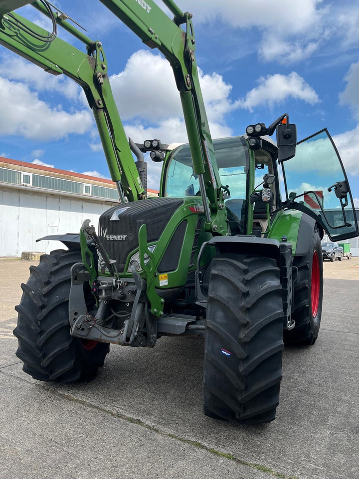 Fendt 724 Vario Gen6 ProfiPlus - Farm tractor: picture 3 Fendt 724 Vario Gen6 ProfiPlus - Farm tractor: picture 3