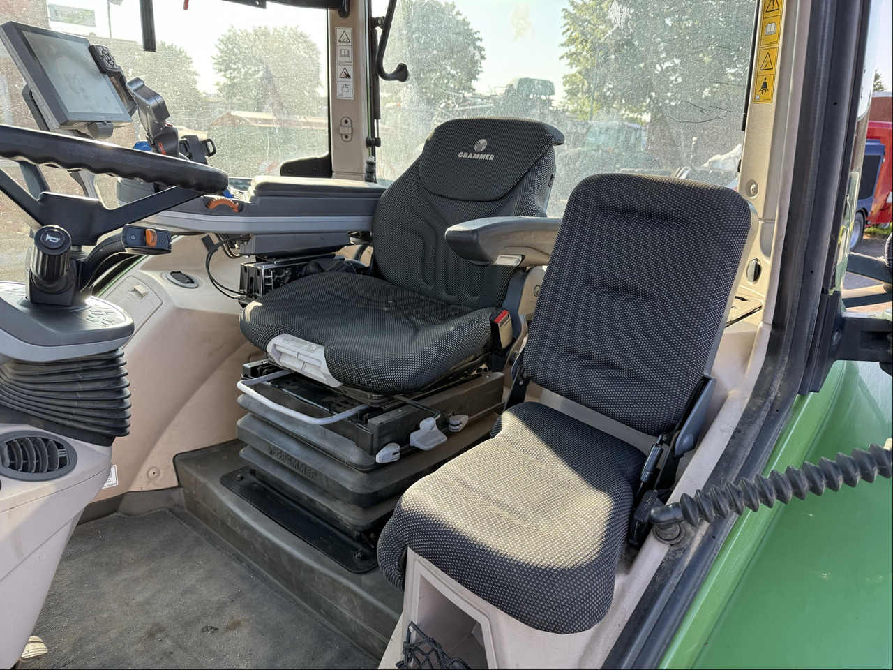 Fendt 724 Vario S4 ProfiPlus - Farm tractor: picture 4 Fendt 724 Vario S4 ProfiPlus - Farm tractor: picture 4