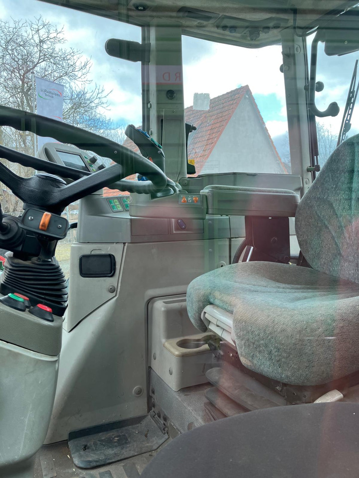 Fendt 817 Vario TMS - Farm tractor: picture 2 Fendt 817 Vario TMS - Farm tractor: picture 2