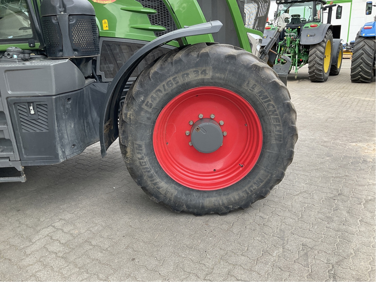 Fendt 826 Vario S4 - Farm tractor: picture 4 Fendt 826 Vario S4 - Farm tractor: picture 4