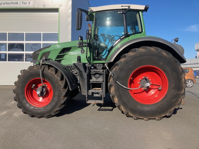 Fendt 826 Vario SCR ProfiPlus - Farm tractor: picture 1 Fendt 826 Vario SCR ProfiPlus - Farm tractor: picture 1