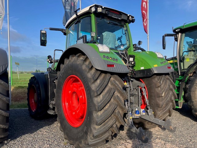 Fendt 942 Vario Gen7 Power Setting2 - Farm tractor: picture 2 Fendt 942 Vario Gen7 Power Setting2 - Farm tractor: picture 2