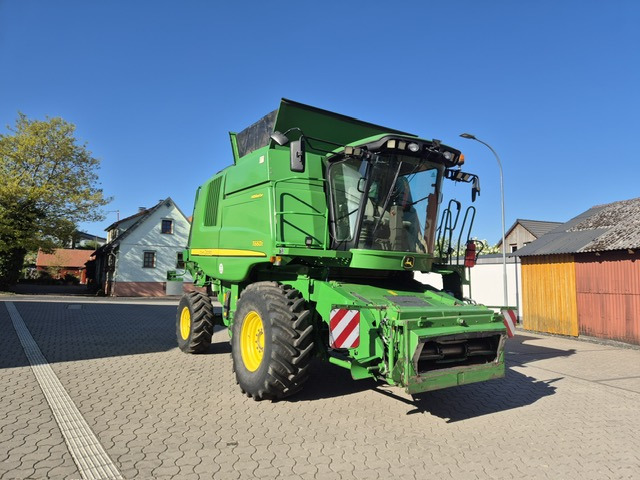 Combine harvester John Deere T660 i Hillmaster: picture 9 Combine harvester John Deere T660 i Hillmaster: picture 9