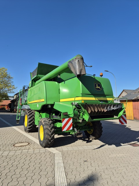 Combine harvester John Deere T660 i Hillmaster: picture 7 Combine harvester John Deere T660 i Hillmaster: picture 7