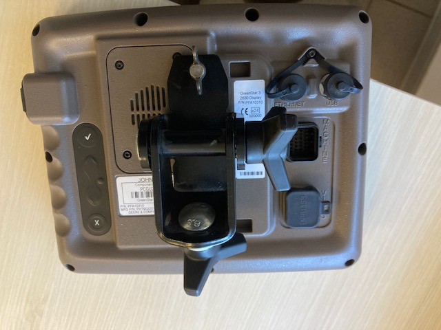 John Deere Terminal 2630 Greenstar - Farm tractor: picture 2 John Deere Terminal 2630 Greenstar - Farm tractor: picture 2