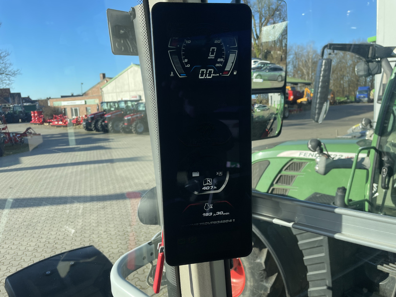 Massey Ferguson 8S.265 Dyna-VT EXCLUSIVE - Farm tractor: picture 2 Massey Ferguson 8S.265 Dyna-VT EXCLUSIVE - Farm tractor: picture 2