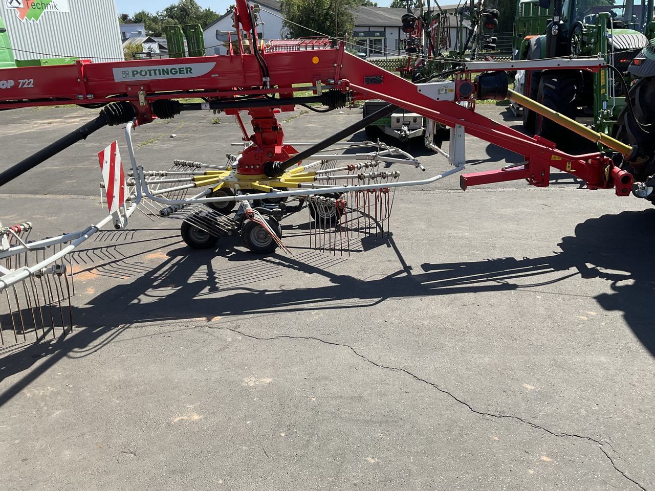 Pöttinger Top 722 Seitenschwader - Tedder/ Rake: picture 5 Pöttinger Top 722 Seitenschwader - Tedder/ Rake: picture 5