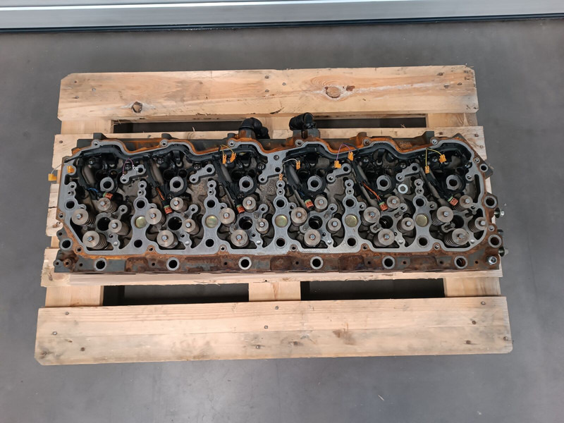 DAF XF 105 EURO 5 EEV CF 85 - Cylinder block for Truck: picture 4 DAF XF 105 EURO 5 EEV CF 85 - Cylinder block for Truck: picture 4