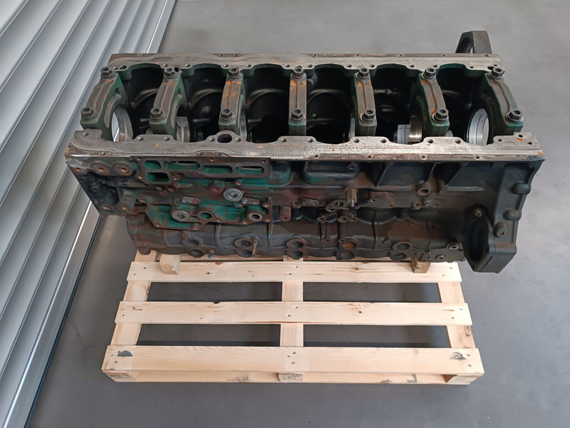 DAF XF 105 MX Euro 5 - Crankcase for Truck: picture 3 DAF XF 105 MX Euro 5 - Crankcase for Truck: picture 3