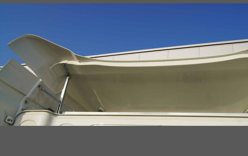 DAF XF106 Euro 6 SPACE CAB - Aerodynamics/ Spoiler for Truck: picture 3 DAF XF106 Euro 6 SPACE CAB - Aerodynamics/ Spoiler for Truck: picture 3