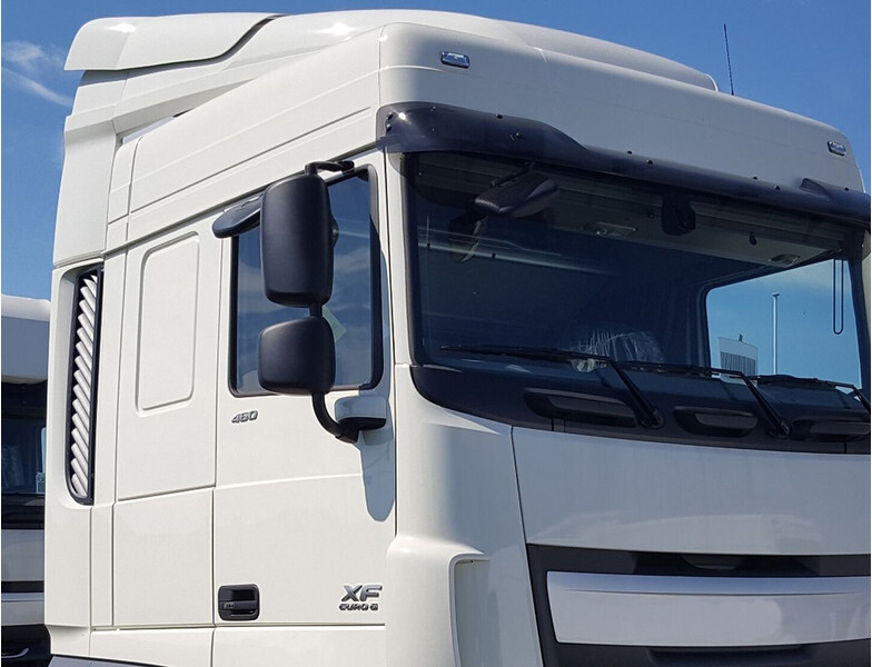DAF XF106 Euro 6 SPACE CAB - Aerodynamics/ Spoiler for Truck: picture 1 DAF XF106 Euro 6 SPACE CAB - Aerodynamics/ Spoiler for Truck: picture 1