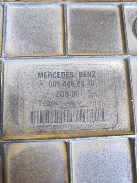 Mercedes-Benz PLD - Temic - ECU for Truck: picture 1 Mercedes-Benz PLD - Temic - ECU for Truck: picture 1